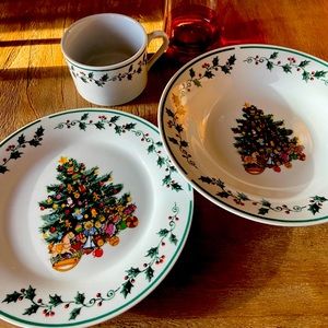 Christmas Dish set